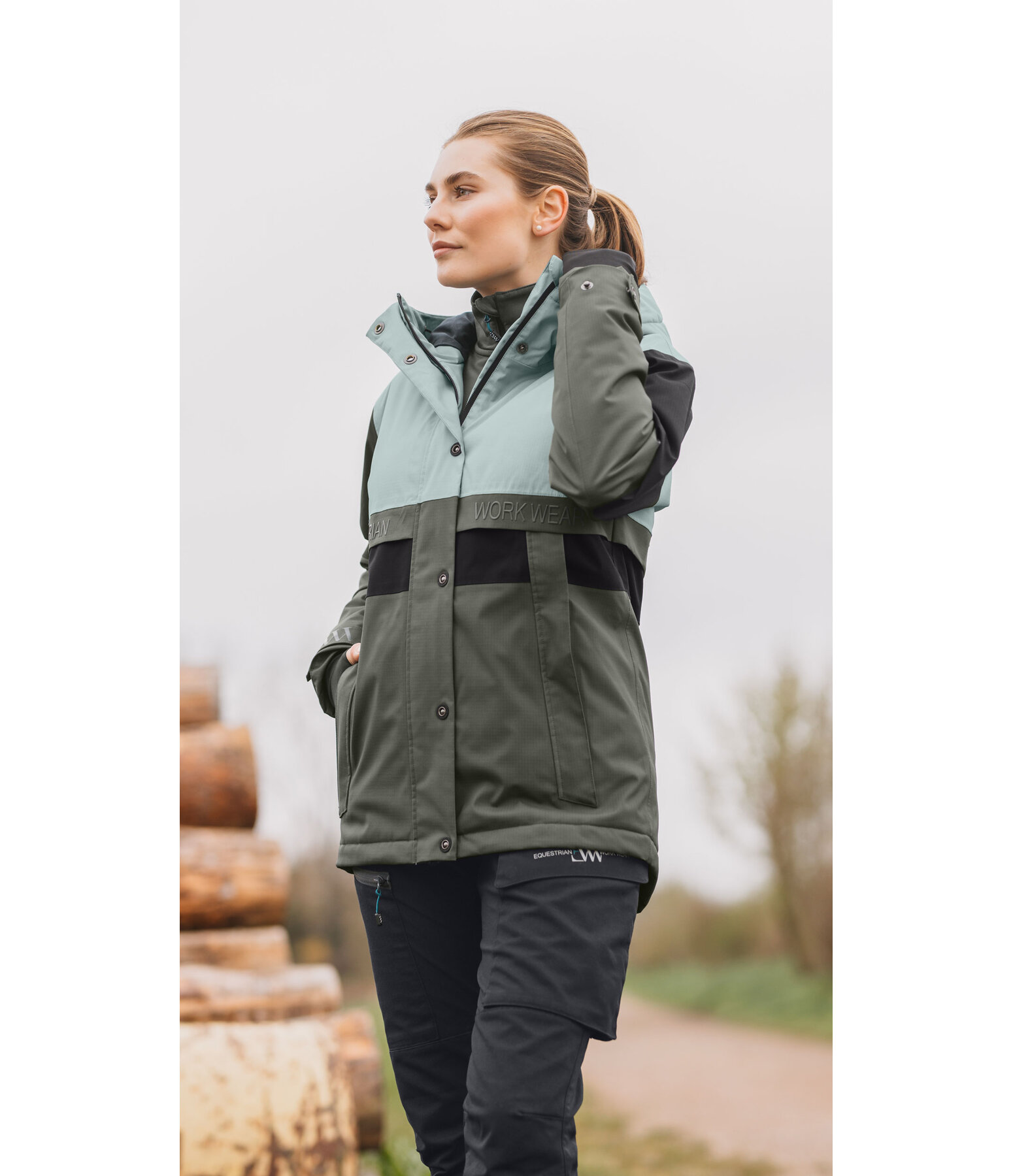 Veste d'ext�rieur d'hiver � capuche