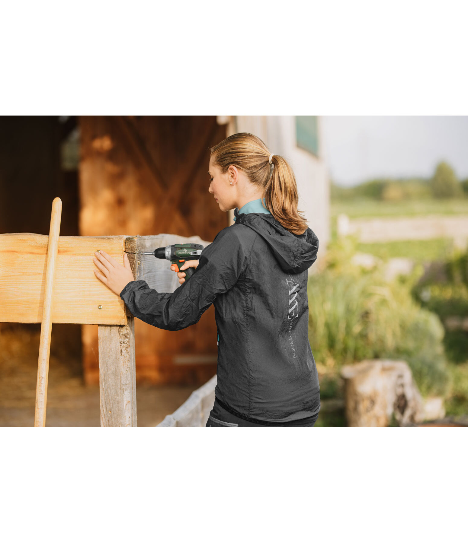 Veste coupe-vent repliable