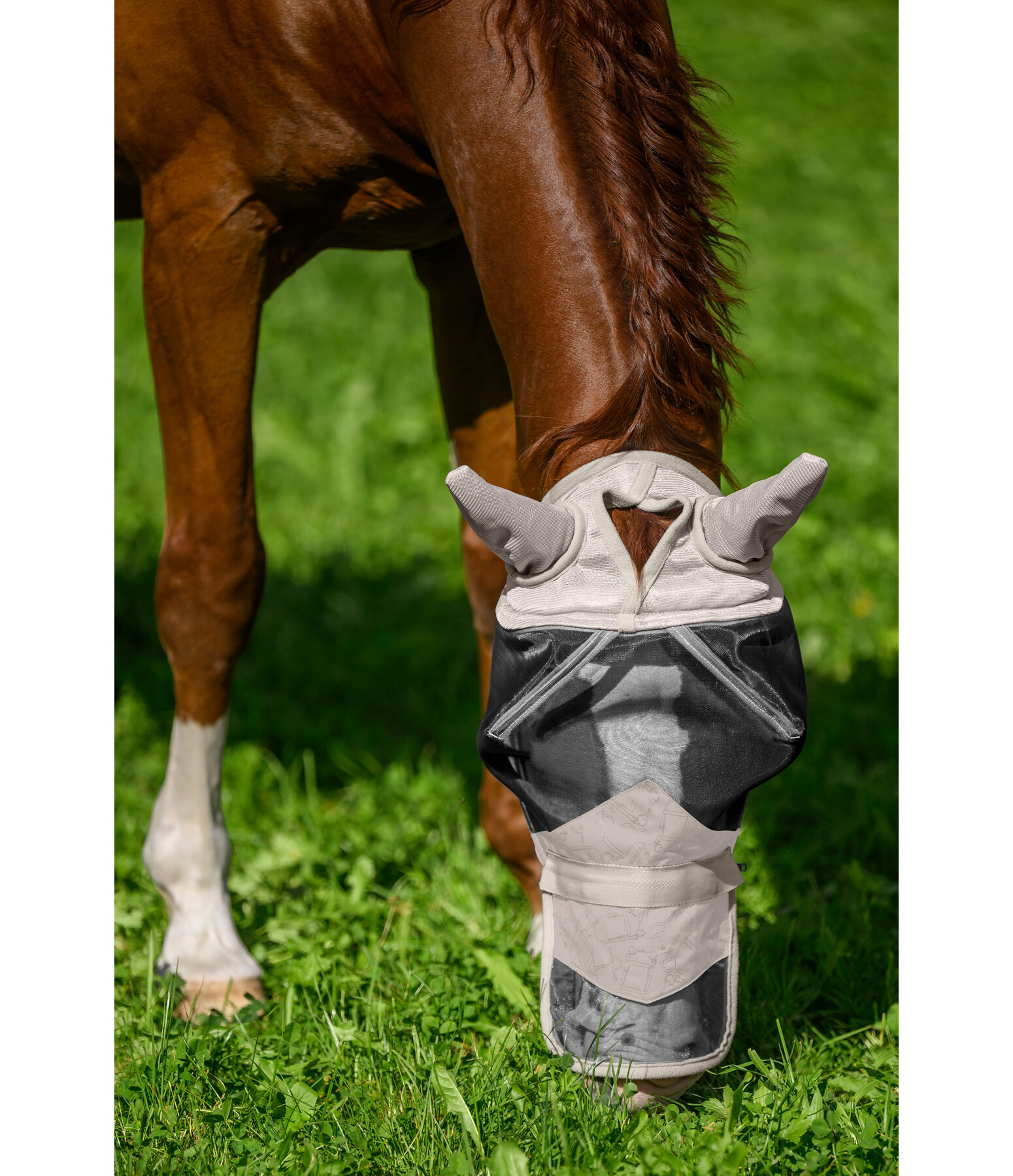 Masque anti-mouches avec prot�ge-naseaux amovible  Signature III