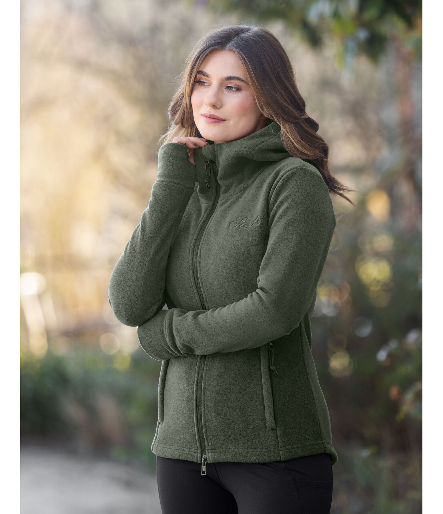 Veste polaire � capuche hiver  Kiki