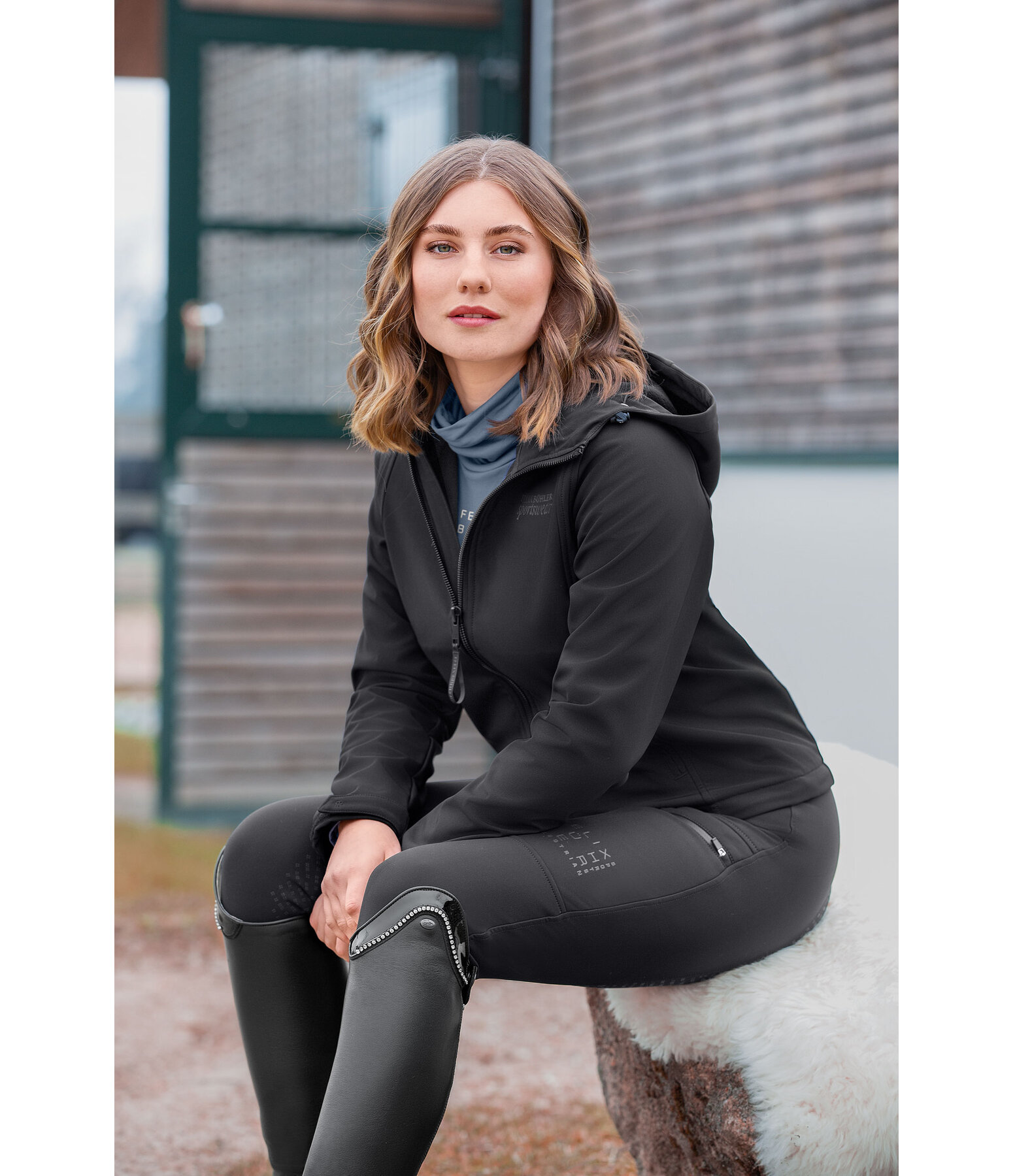 Veste softshell cropped  capuche  Hanne