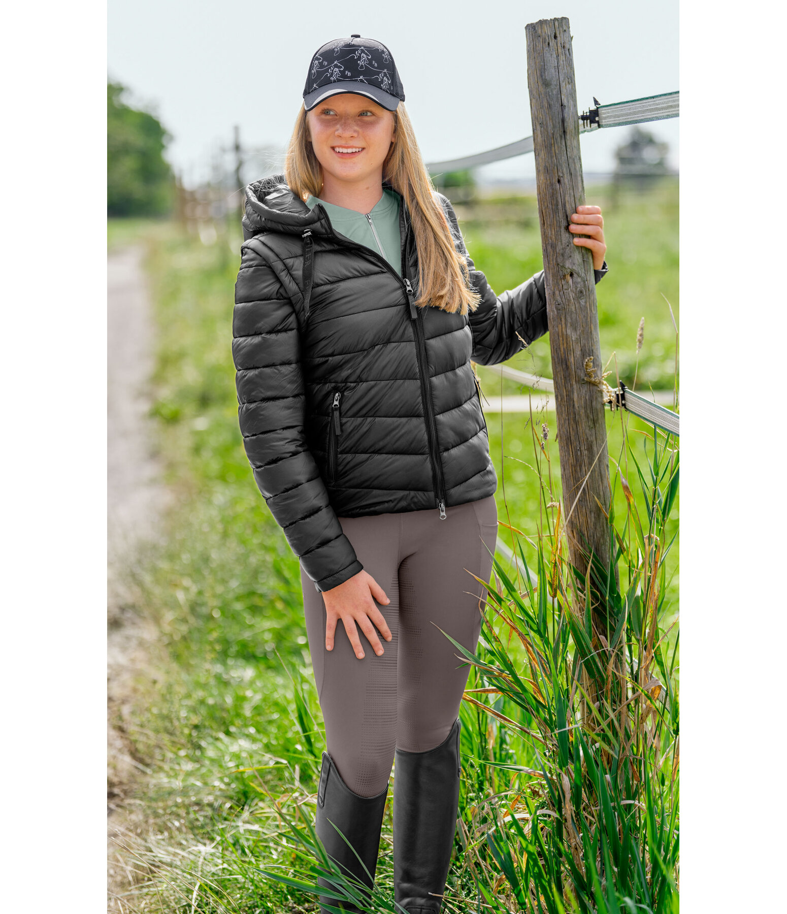 Veste matelass�e 2 en 1 � capuche enfant  Noemie