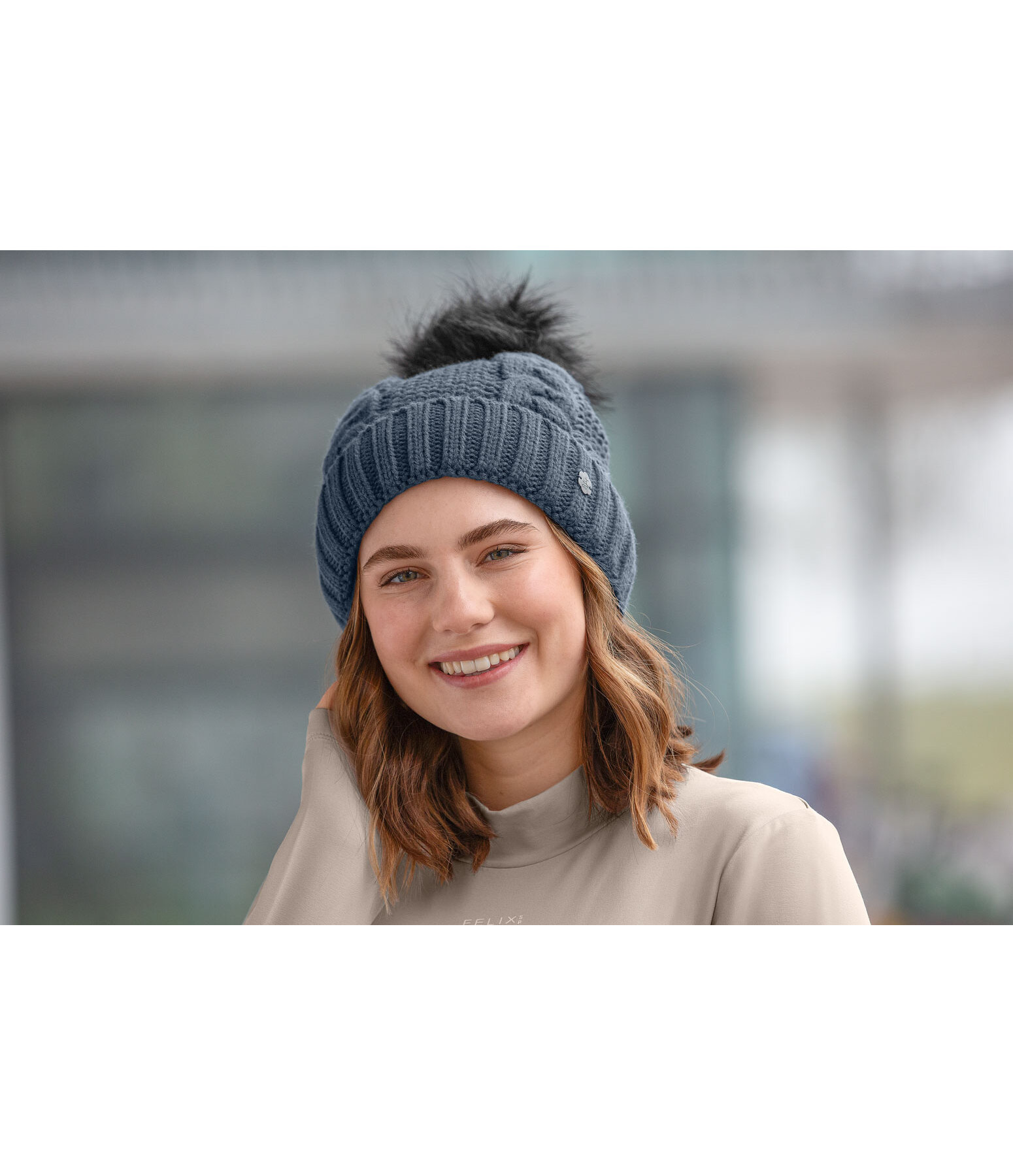 Bonnet  pompon  Inke